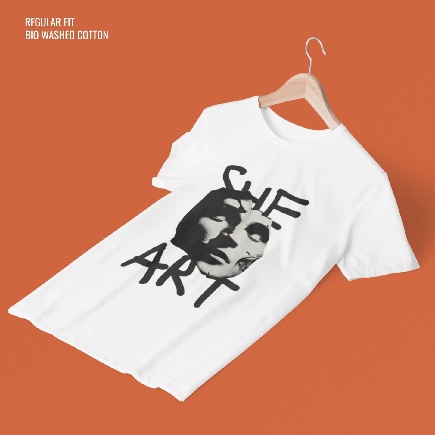 She Art - Graphic Tee