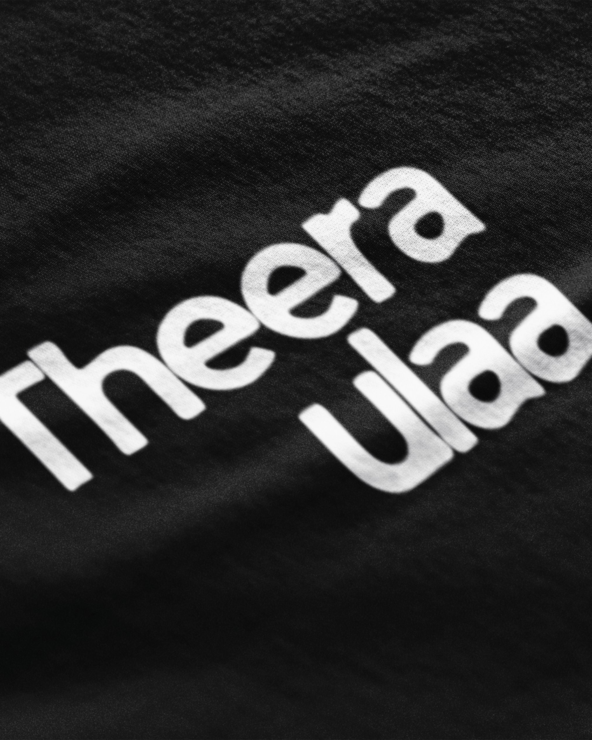 Theera Ulaa - Tamil Minimal Classic Fit T-Shirt