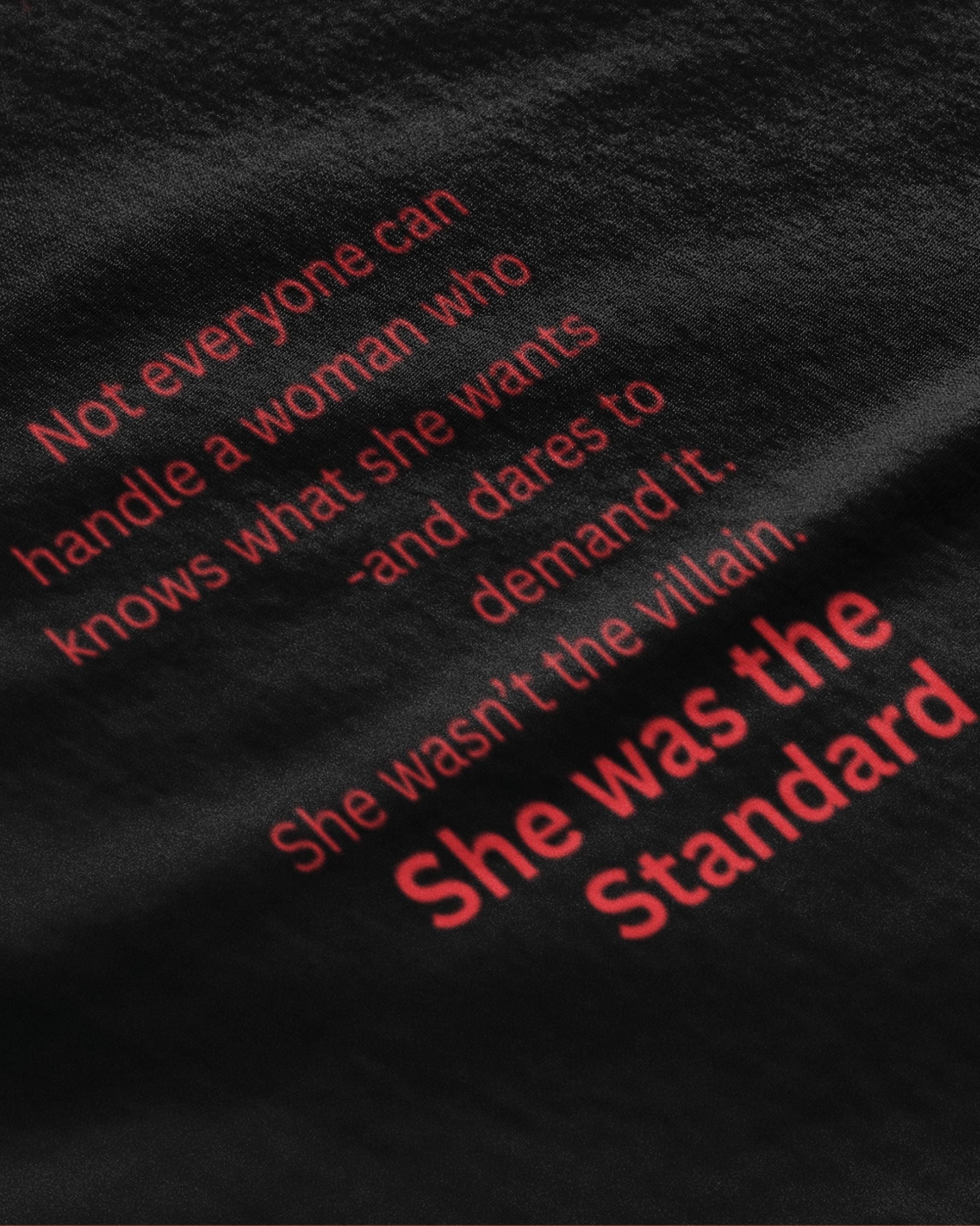Neelambari THE UTLIMATE BOSS GIRL - Classic Fit T-Shirt