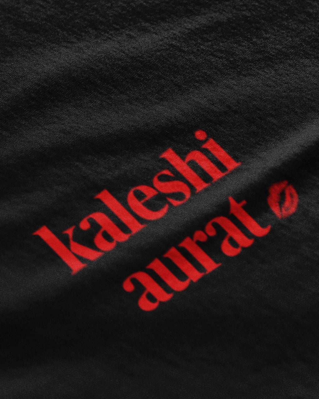 Kaleshi Aurat - Crop Top